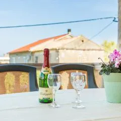 Apartments Ljubica