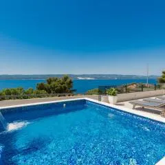 Studio Apartman Mia 1 - Omis by Villas Guide