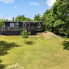 Beautiful Home In Ebeltoft With Sauna