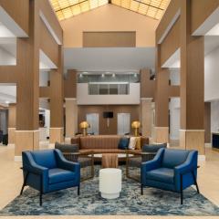 DoubleTree by Hilton Norfolk Airport