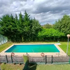 Merinna- Chalet piscina padel