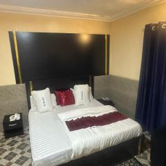 Daniel hotel apartment