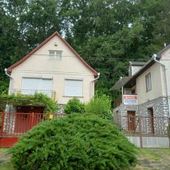 ERDŐALJA Vendégház