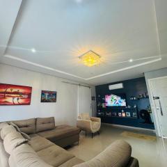 Casa com 4 quartos - Caçari