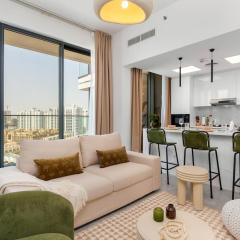 Chic 1BDR - Sunset Views - Designer's Choice - Huge Corner Balcony - New Building - Heart of JVC