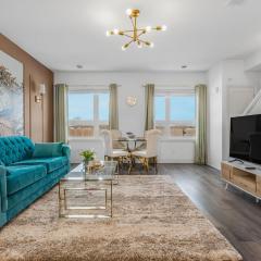 LUXURY Designer Penthouse with Rooftop and Parking!