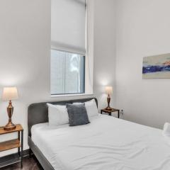 CozySuites Modern 1BR in Downtown Pitts #18
