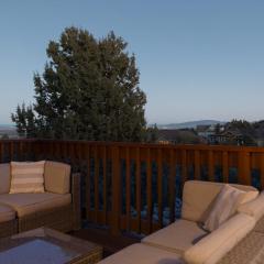 Hot-Tub - Modern 5BDR Family Retreat - Sleeps 11