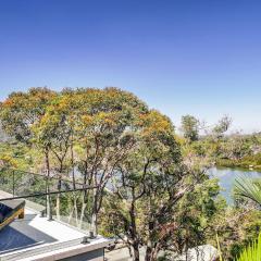Aquilae-Waterfront Property Horsfield Bay -firepit,late check out