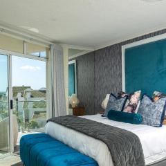 301 Cascades Apartment