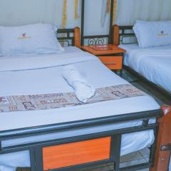 Lazarus Kaka Hotel Urbane