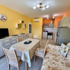 Sea View Apartment in Aurora Complex, Steps from the Beach