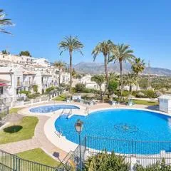 Stunning views and well presented 2 bed in Punta Lara PC11