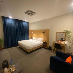 La Maison Islamabad