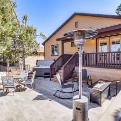 4 Mi to Lake Show Low Home with Hot Tub