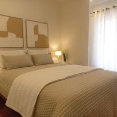 Cozy and Quiet Private Room in Nazaré - Independent Access