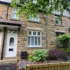 16 Oak Bank