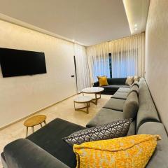 Magnifique appartement au rez de jardin avec piscine privative