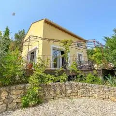 Mazet Piscine Proche Uzes