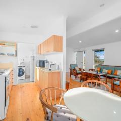 Fully Equipped Balnarring Cottage for 4 w pool