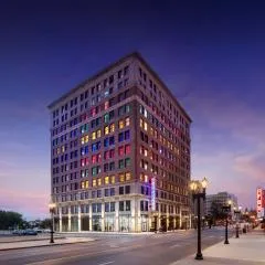 Angad Arts Hotel St Louis, Tapestry Collection by Hilton
