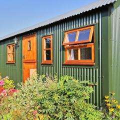 Finest Retreats - Shepherds Lodge at Morrells Wood