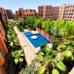 Beautiful apartment in a very good location and free parking