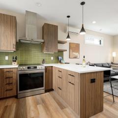 Hamilton Place Sagewood Building 307 C