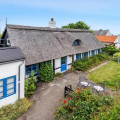 Cozy Home In Allinge With Kitchen