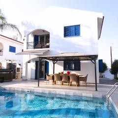 Villa Elia Blue , hot tube , heated pool