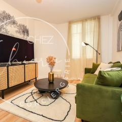 EIFFEL TOWER Charming and Modern Flat