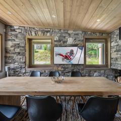 Chalet luxueux 5 chambres sur les pistes à Courchevel 1850 - FR-1-564-126