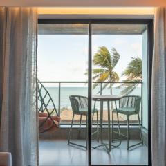 FLAT pé na areia frente mar com vista incrível, HYDE PARK 103