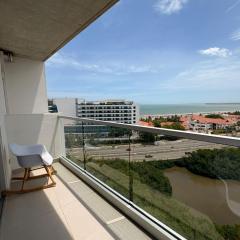 Exclusive apartment with ocean view