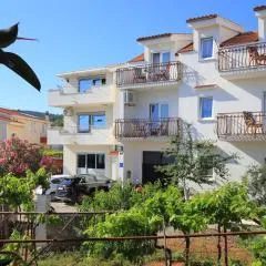 Apartments by the sea Slatine, Ciovo - 24266