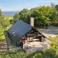 70'Er Sommerhus Med Fjordudsigt Ved Lyby Strand