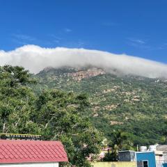 Lakshmi Nivas,Home Stay,Hill Breeze