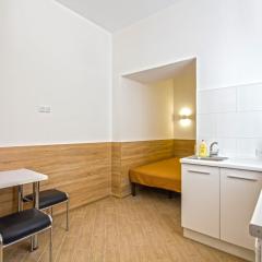 Невеликі Апартаменти біля Форуму з ремонтом за ДОСТУПНОЮ ЦІНОЮ