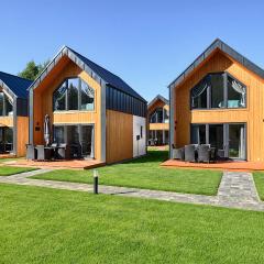 Beautiful Home In Bialogora With Wifi