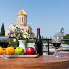 Gallery Inn Old Tbilisi