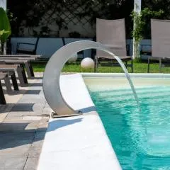 VILLA LEONARDO SAN FOCA - Room, Pool & Restaurant