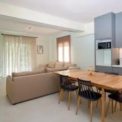 Zoe's Luxury Apartment