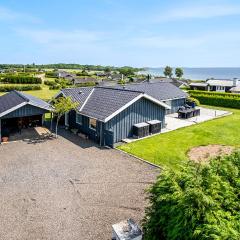 Stunning Home In Faaborg