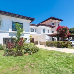 Pristine Bay 1005- Villa Loce home