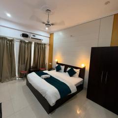 Hotel Shiv Palace Yoga World Retreat