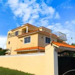 Stylish and Spacious 4BR 5BA 5 minutes from the beach