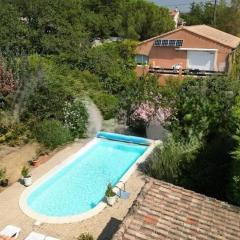 La Roseraie gîte 3 épis avec piscine