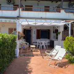 Hibiscus Apartment-casa per le vacanze vicino tropea
