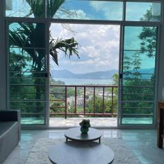 Amazing Seaview 2-Bedroom House in Patong