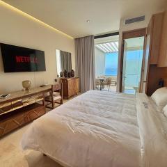 Zantamar Penthouse 603B, right on the beach